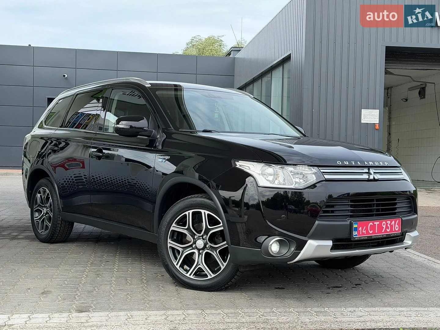 2015 Mitsubishi Outlander - мініатюра 4