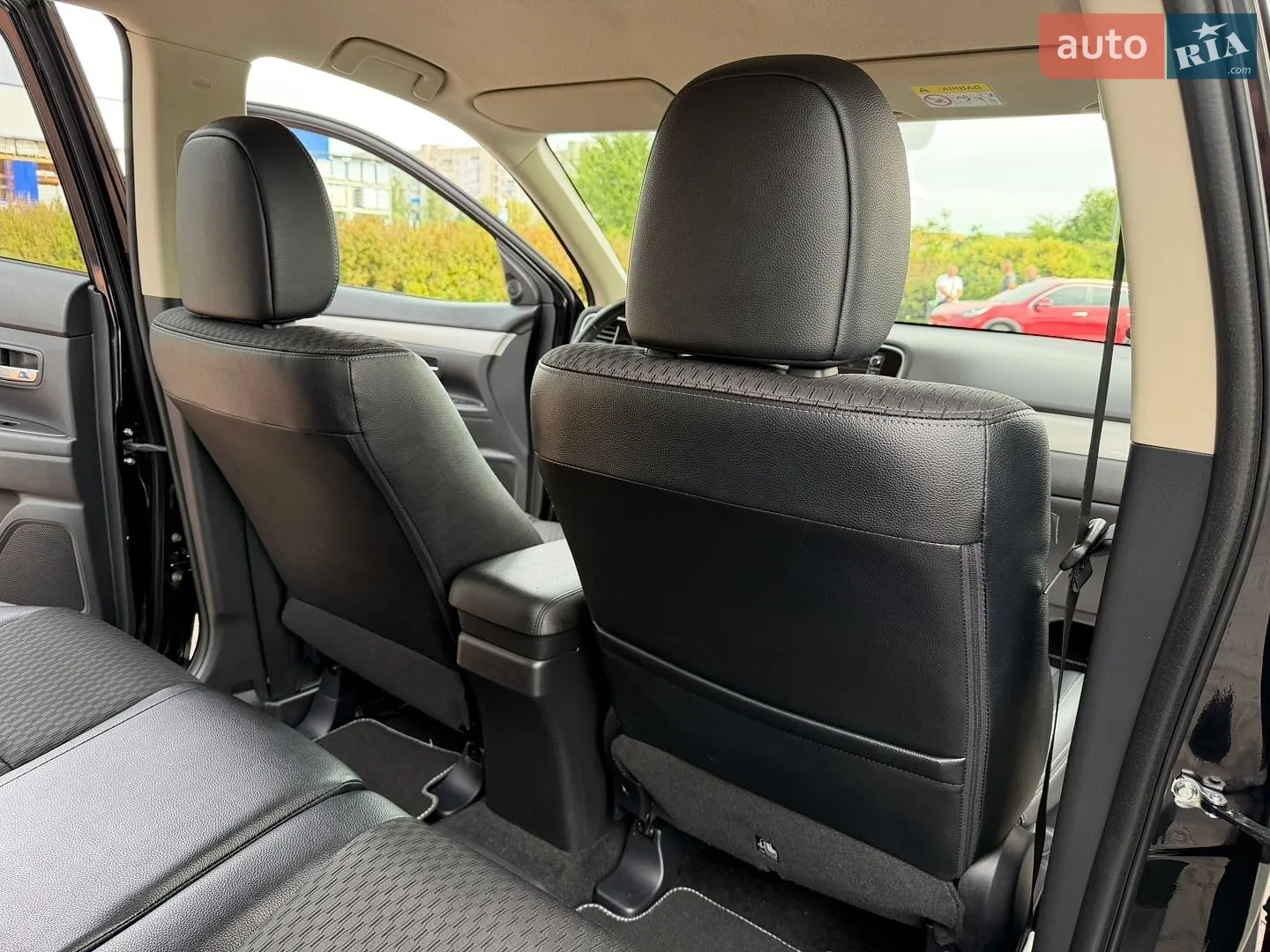 2015 Mitsubishi Outlander - мініатюра 111