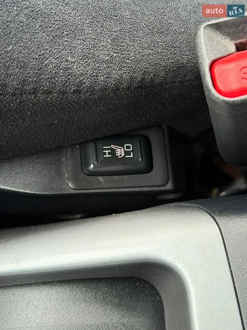 2012 Mitsubishi Outlander - мініатюра 44