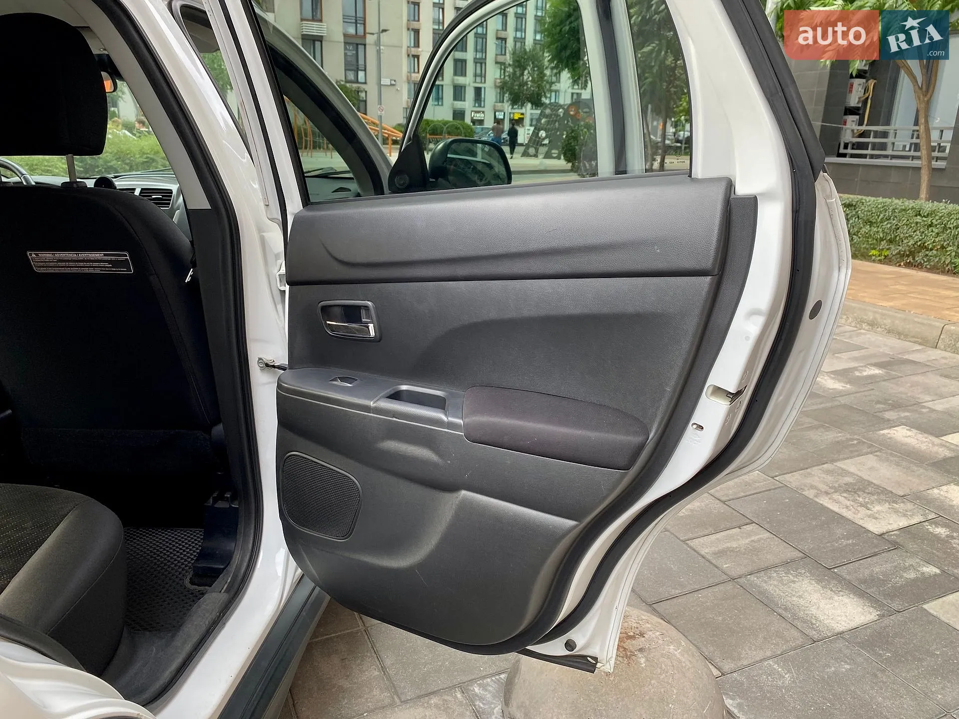 2013 Mitsubishi Outlander - мініатюра 25