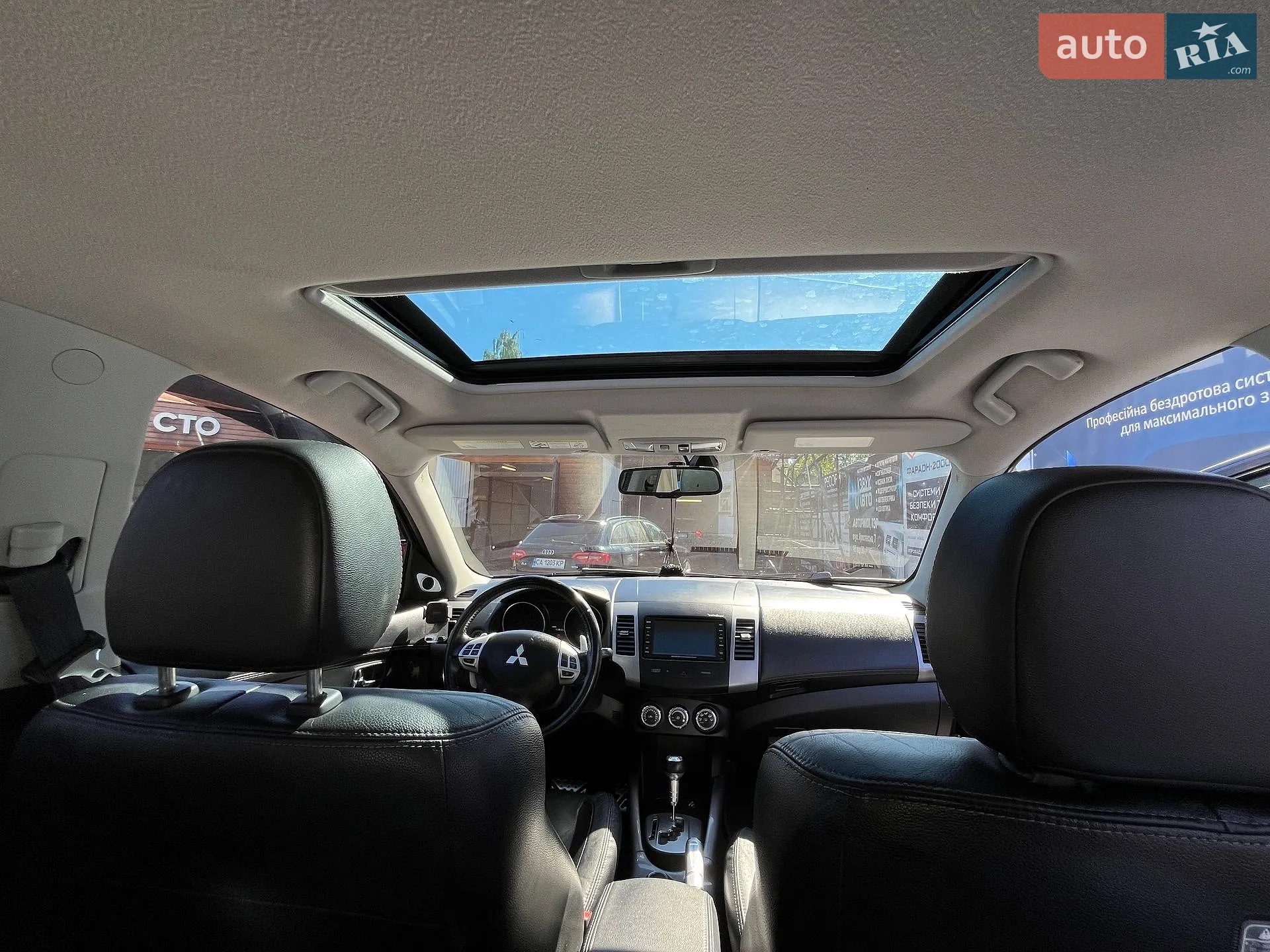 2011 Mitsubishi Outlander - мініатюра 9