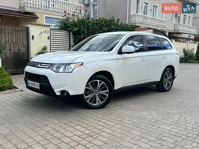 Mitsubishi Outlander