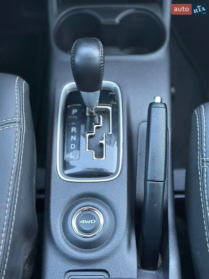 2013 Mitsubishi Outlander - мініатюра 27