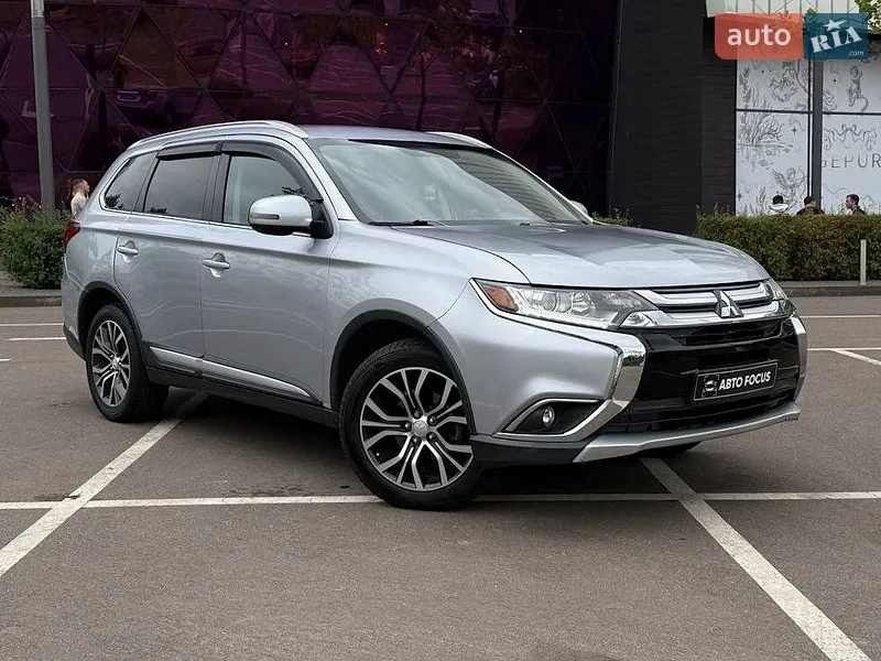 Mitsubishi Outlander 2017