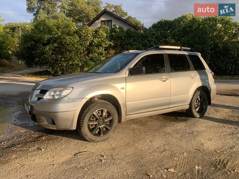 Mitsubishi Outlander 2008