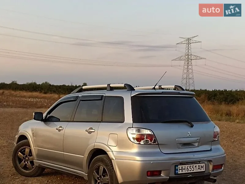 Mitsubishi Outlander 2008