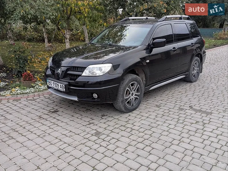 Mitsubishi Outlander
