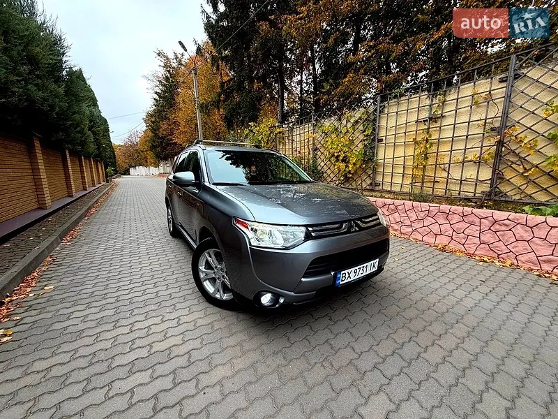 Mitsubishi Outlander