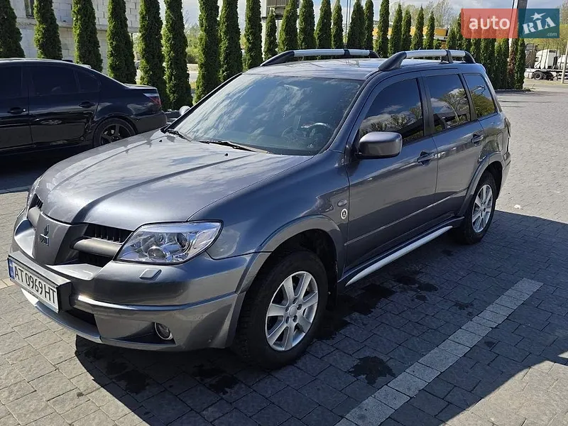 Mitsubishi Outlander