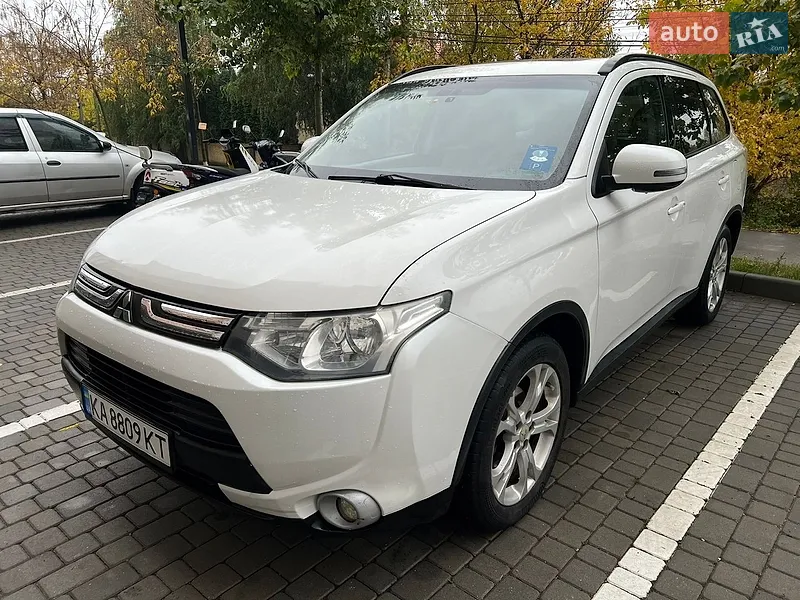 Mitsubishi Outlander