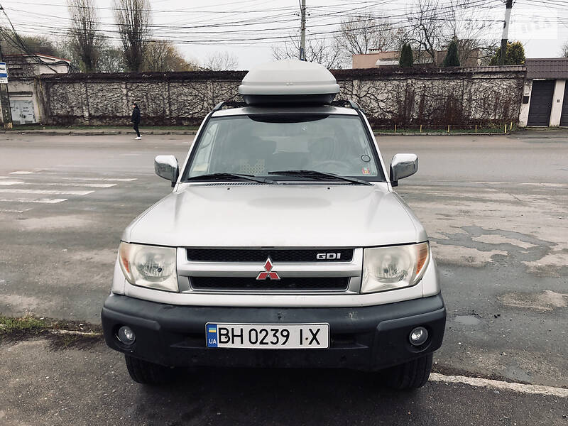 Внедорожник / Кроссовер Mitsubishi Pajero Pinin 2001 в Одессе