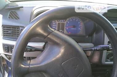 Внедорожник / Кроссовер Mitsubishi Pajero Pinin 2002 в Овидиополе