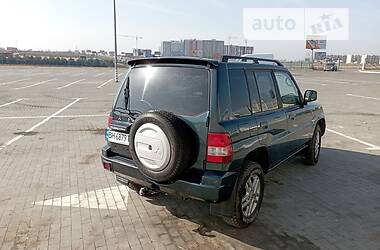 Внедорожник / Кроссовер Mitsubishi Pajero Pinin 2003 в Одессе