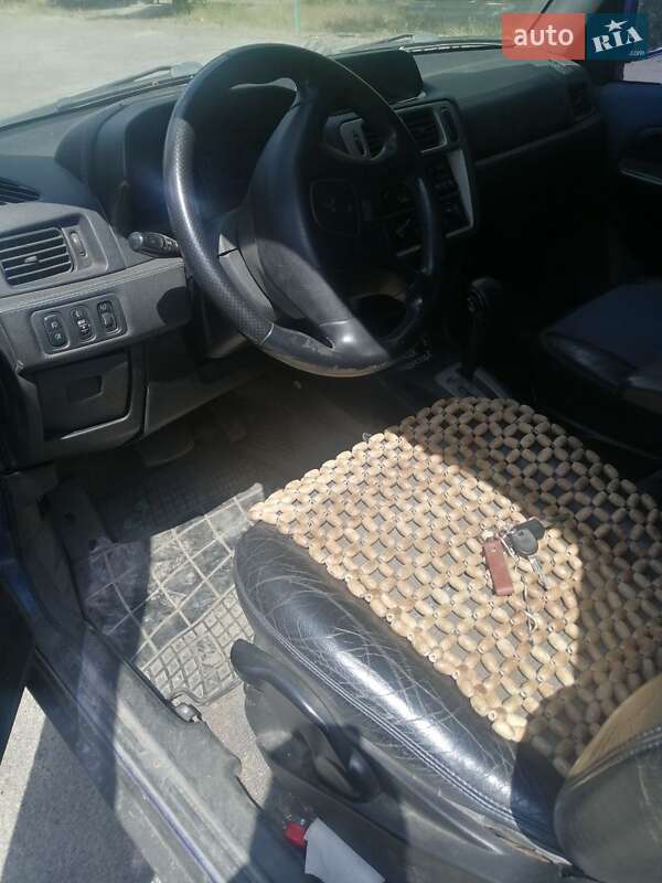 Позашляховик / Кросовер Mitsubishi Pajero Pinin 2000 в Дніпрі