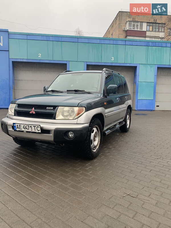 Позашляховик / Кросовер Mitsubishi Pajero Pinin 2000 в Полтаві