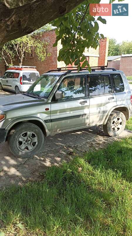 Mitsubishi Pajero Pinin 2001