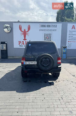 Внедорожник / Кроссовер Mitsubishi Pajero Pinin 2001 в 