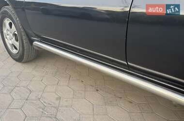 Внедорожник / Кроссовер Mitsubishi Pajero Pinin 2002 в 
