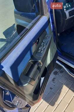 Внедорожник / Кроссовер Mitsubishi Pajero Pinin 2002 в 