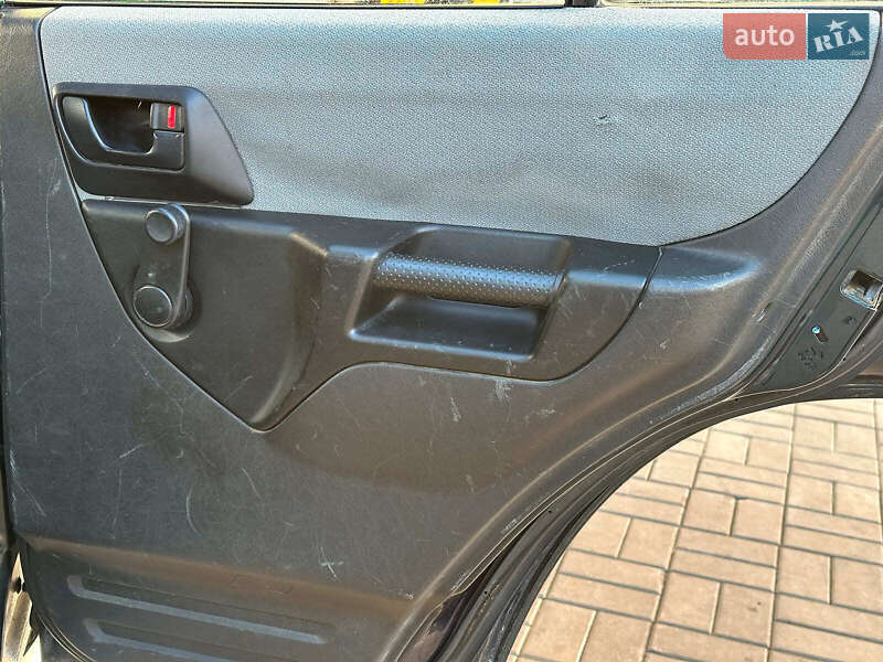 Внедорожник / Кроссовер Mitsubishi Pajero Pinin 2003 в Одессе