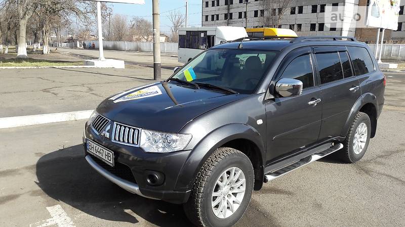 Позашляховик / Кросовер Mitsubishi Pajero Sport 2011 в Ізмаїлі