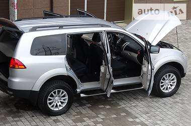 Внедорожник / Кроссовер Mitsubishi Pajero Sport 2011 в Одессе