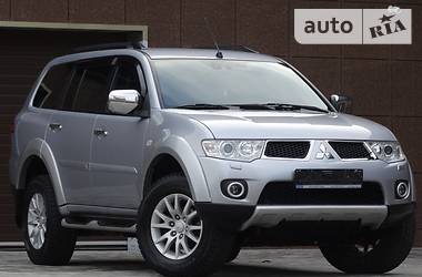 Внедорожник / Кроссовер Mitsubishi Pajero Sport 2011 в Одессе