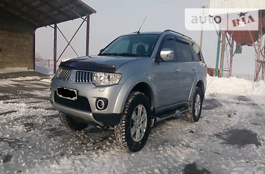 Внедорожник / Кроссовер Mitsubishi Pajero Sport 2011 в Гайвороне