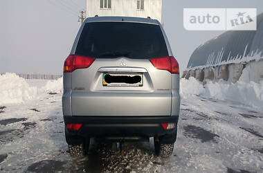 Внедорожник / Кроссовер Mitsubishi Pajero Sport 2011 в Гайвороне