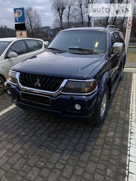 Позашляховик / Кросовер Mitsubishi Pajero Sport 2001 в Обухові