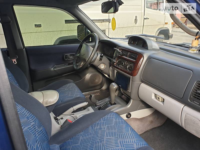 Позашляховик / Кросовер Mitsubishi Pajero Sport 2001 в Обухові