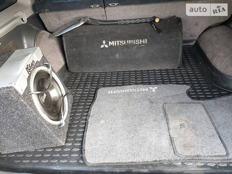 Позашляховик / Кросовер Mitsubishi Pajero Sport 2001 в Обухові