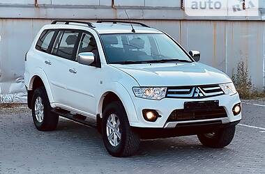 Позашляховик / Кросовер Mitsubishi Pajero Sport 2014 в Одесі