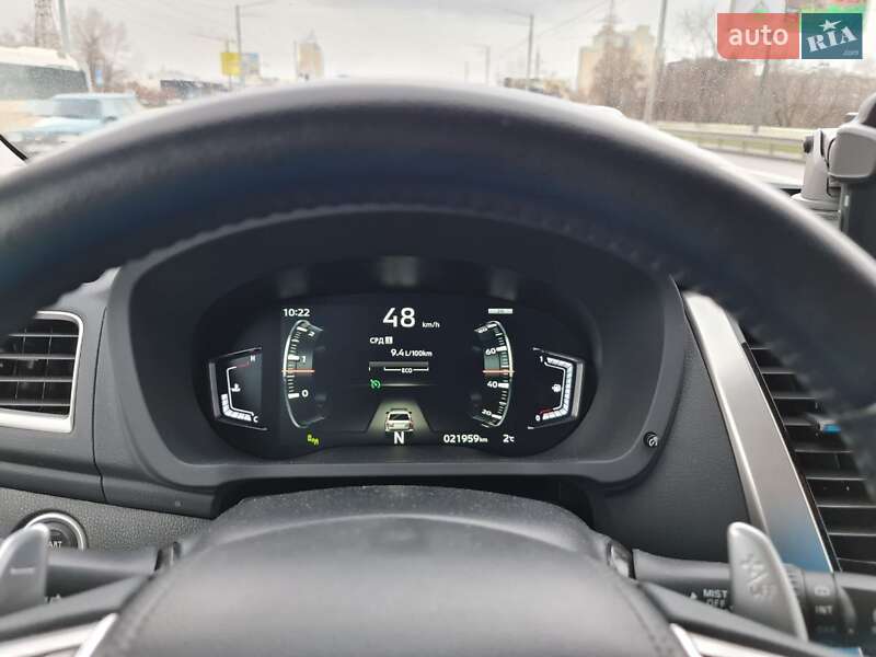 Внедорожник / Кроссовер Mitsubishi Pajero Sport 2020 в Киеве