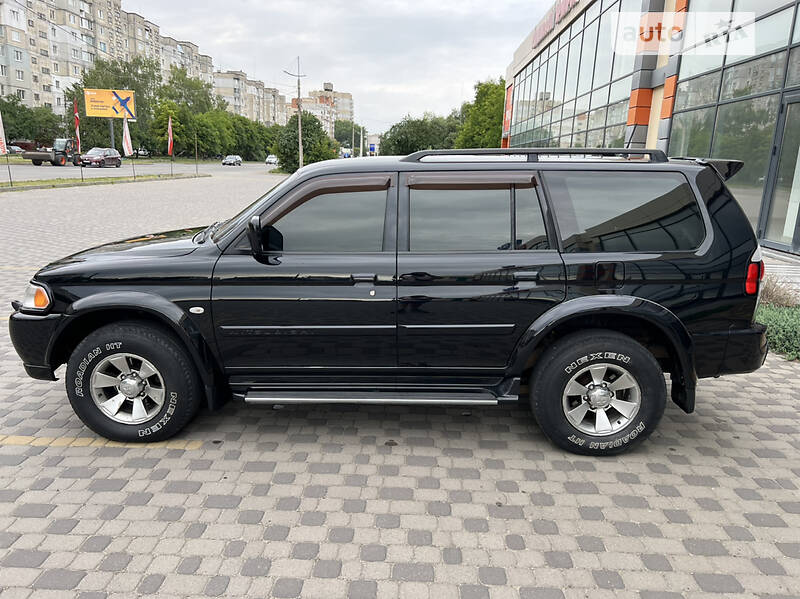 Внедорожник / Кроссовер Mitsubishi Pajero Sport 2006 в Хмельницком