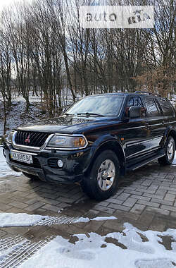 Внедорожник / Кроссовер Mitsubishi Pajero Sport 2001 в Киеве
