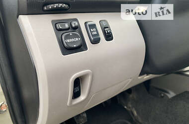 Внедорожник / Кроссовер Mitsubishi Pajero Sport 2011 в 