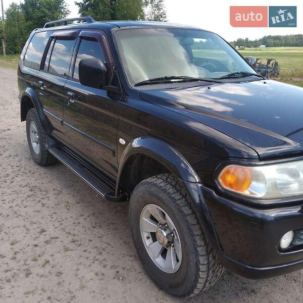 Позашляховик / Кросовер Mitsubishi Pajero Sport 2006 в Корюківці