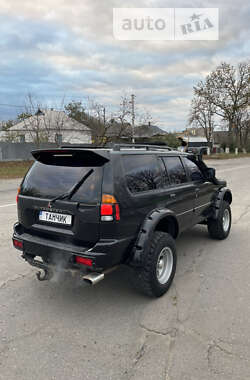 Внедорожник / Кроссовер Mitsubishi Pajero Sport 2002 в 
