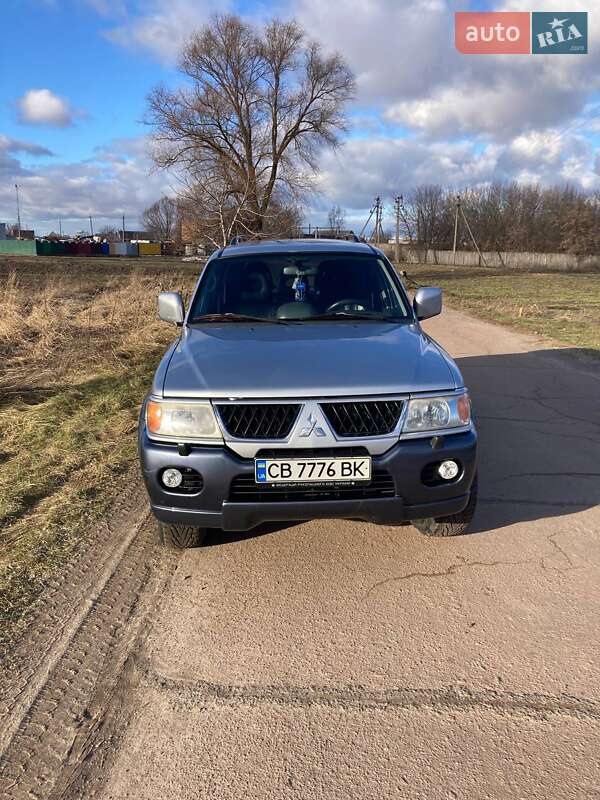 Mitsubishi Pajero Sport 2005