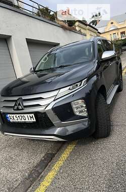 Внедорожник / Кроссовер Mitsubishi Pajero Sport 2019 в Львове