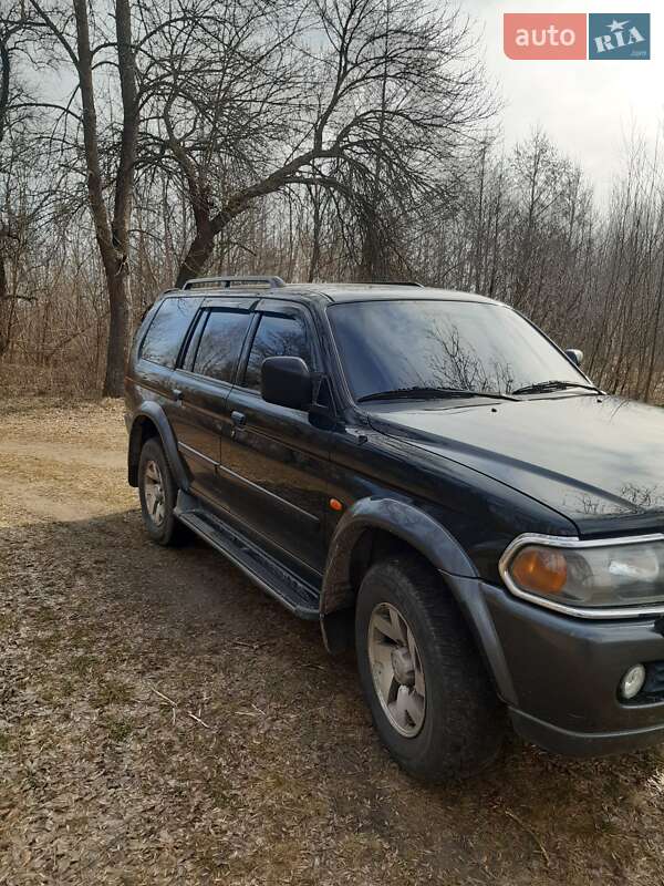 Внедорожник / Кроссовер Mitsubishi Pajero Sport 2004 в Лебедине