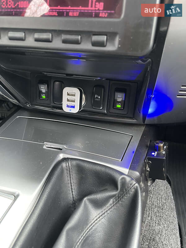 Внедорожник / Кроссовер Mitsubishi Pajero Sport 2010 в Запорожье