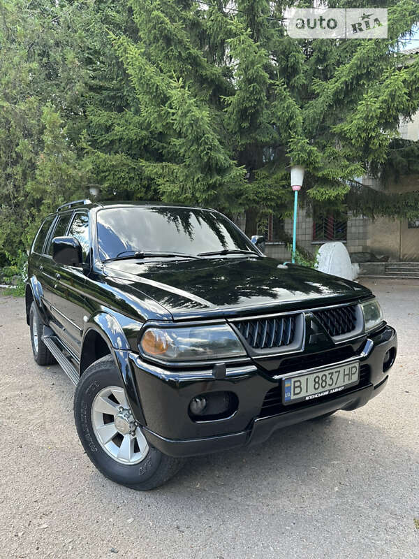 Позашляховик / Кросовер Mitsubishi Pajero Sport 2006 в Шишаках