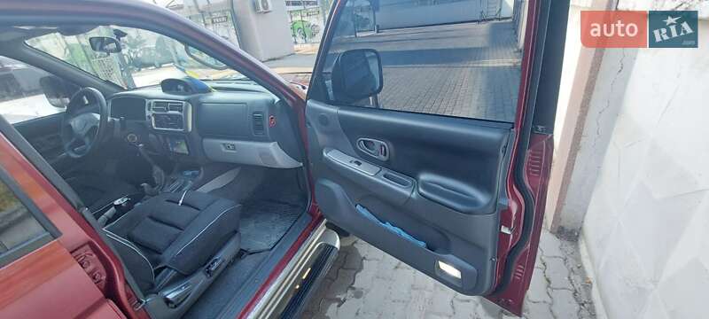 Внедорожник / Кроссовер Mitsubishi Pajero Sport 2005 в Черновцах