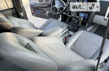 Позашляховик / Кросовер Mitsubishi Pajero Sport 2003 в 