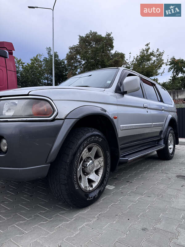 Позашляховик / Кросовер Mitsubishi Pajero Sport 2002 в Одесі