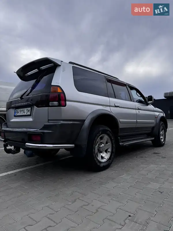 Позашляховик / Кросовер Mitsubishi Pajero Sport 2002 в 