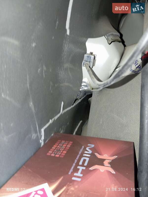 Внедорожник / Кроссовер Mitsubishi Pajero Sport 2012 в Ужгороде