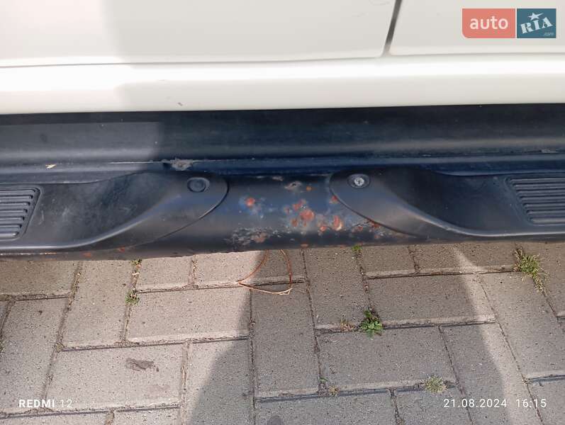 Внедорожник / Кроссовер Mitsubishi Pajero Sport 2012 в Ужгороде